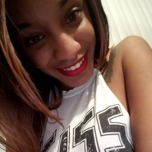 Meet your Posher, Reneisha
